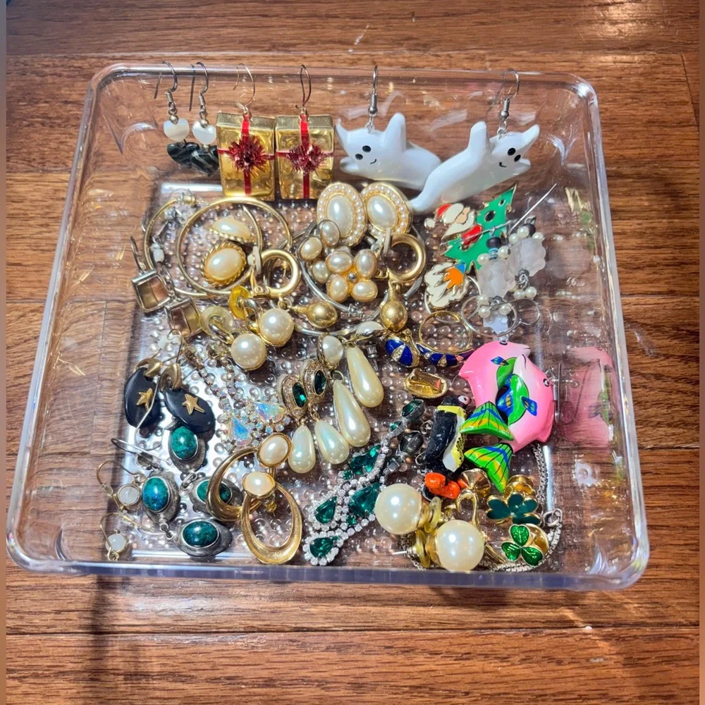 Colorful Abstract Rectangular Brooch - Picture 2 of 2